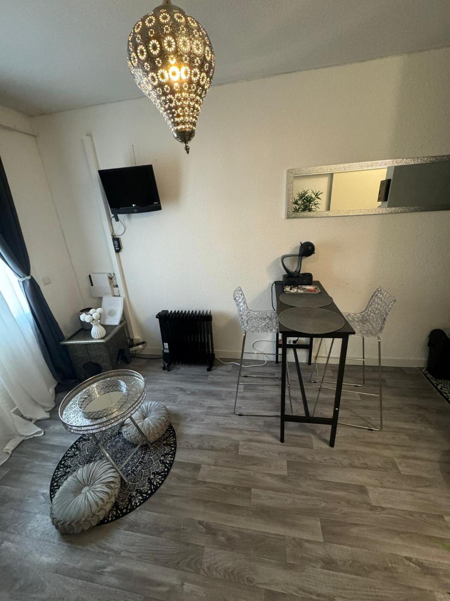 Les Nuits D'orient - Proche De Disneyland Paris & Paris Centre Apartment *